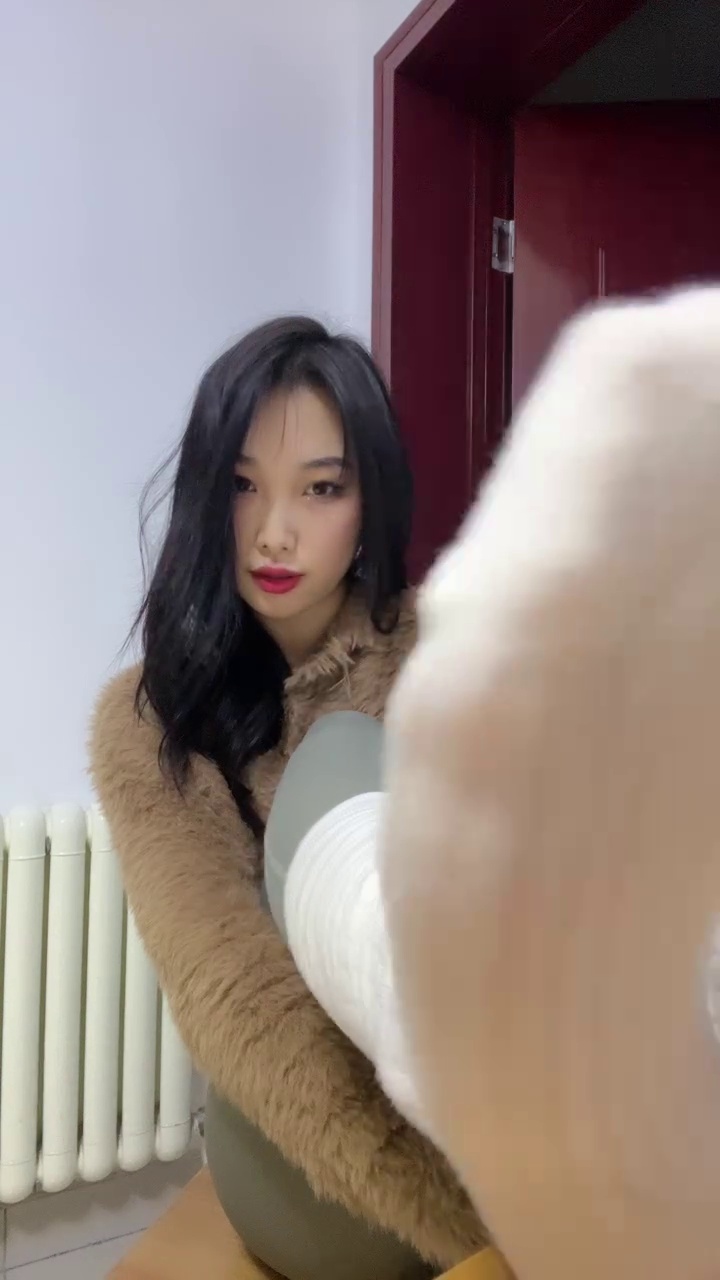 小x大王 (67)